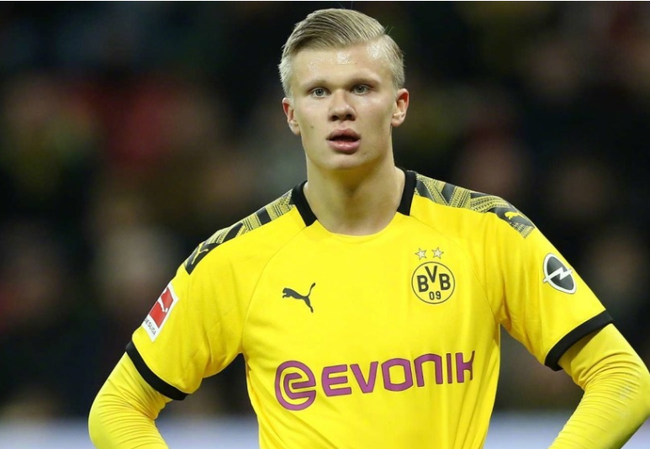 7次扑救+扑点，迈尼昂当选与罗马一役米兰队内最佳球员（迈尼昂7次扑救含扑点，获评米兰战罗马队内最佳）