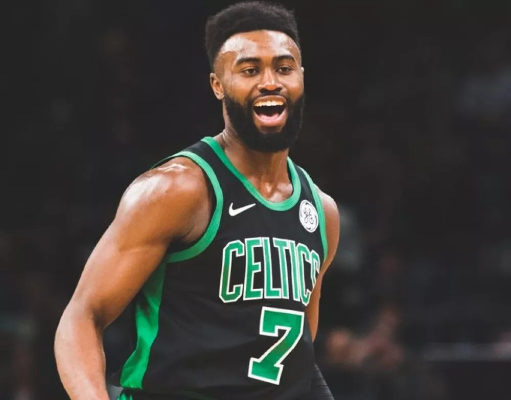 官方：2026女乙联赛将由足协和学体联共办，1月4日前预报名（2026年女乙联赛由足协与学体联联合主办，预报名截至1月4日）