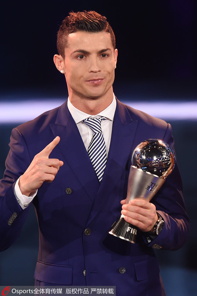 捷克11月大名单：绍切克、希克领衔，舒尔茨、维季克在列（捷克队11月名单出炉：绍切克、希克压阵，舒尔茨、维季克入选）