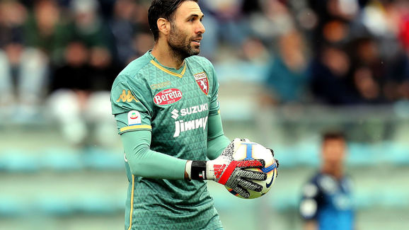 斯帕莱蒂：对球队整体表现很满意；DV9带伤出战表现出了责任感（斯帕莱蒂满意全队发挥，赞DV9带伤上阵尽显担当）