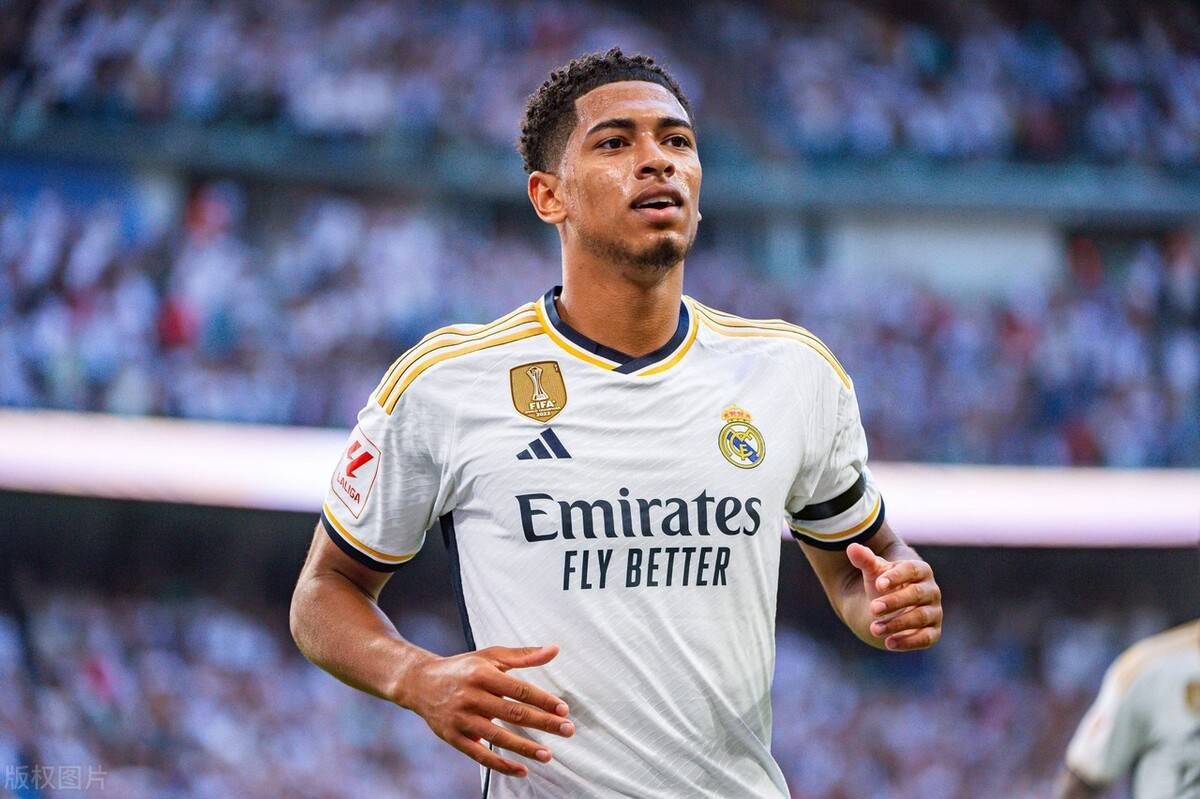 澳超战报：桑托斯破门被吹，麦克阿瑟FC 0-0墨尔本胜利（澳超赛况：桑托斯进球被判无效，麦克阿瑟FC与墨尔本胜利0-0握手言和）