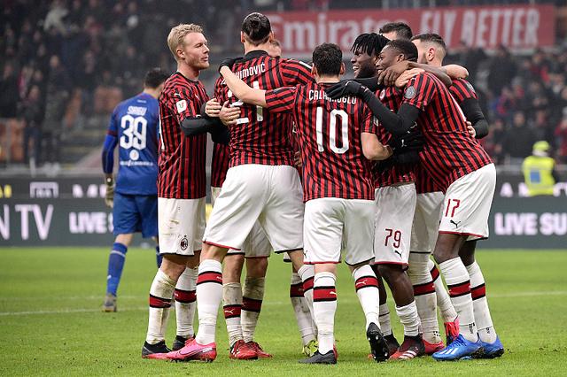 哈维·阿隆索的皇马困境：教练权威与球星共存的艺术（哈维·阿隆索在皇马的两难：平衡主帅威信与球星共处）