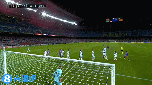 一日英超动向：曼联想要昔日狼队中场主力，格拉斯纳不再续约（英超今日速览：曼联瞄准前狼队中场核心，格拉斯纳决定不续约）